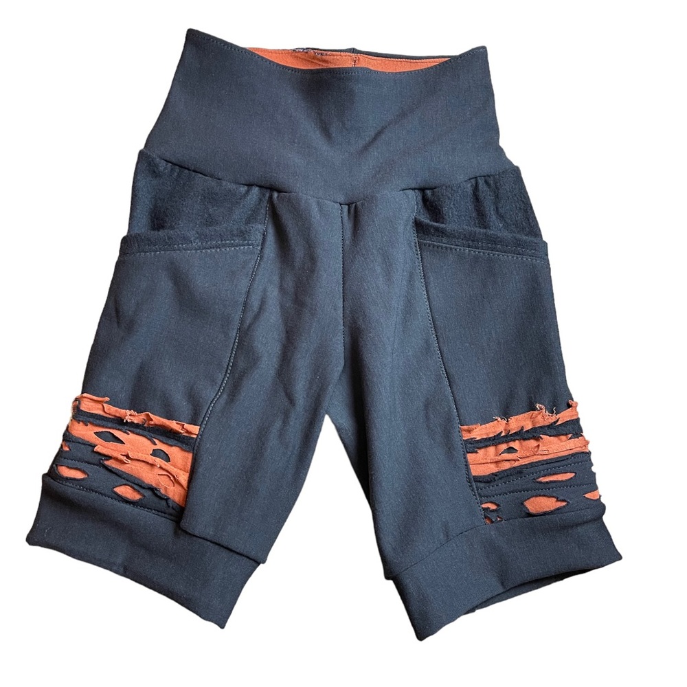 XS-S grunge shorts dystopian black bamboo